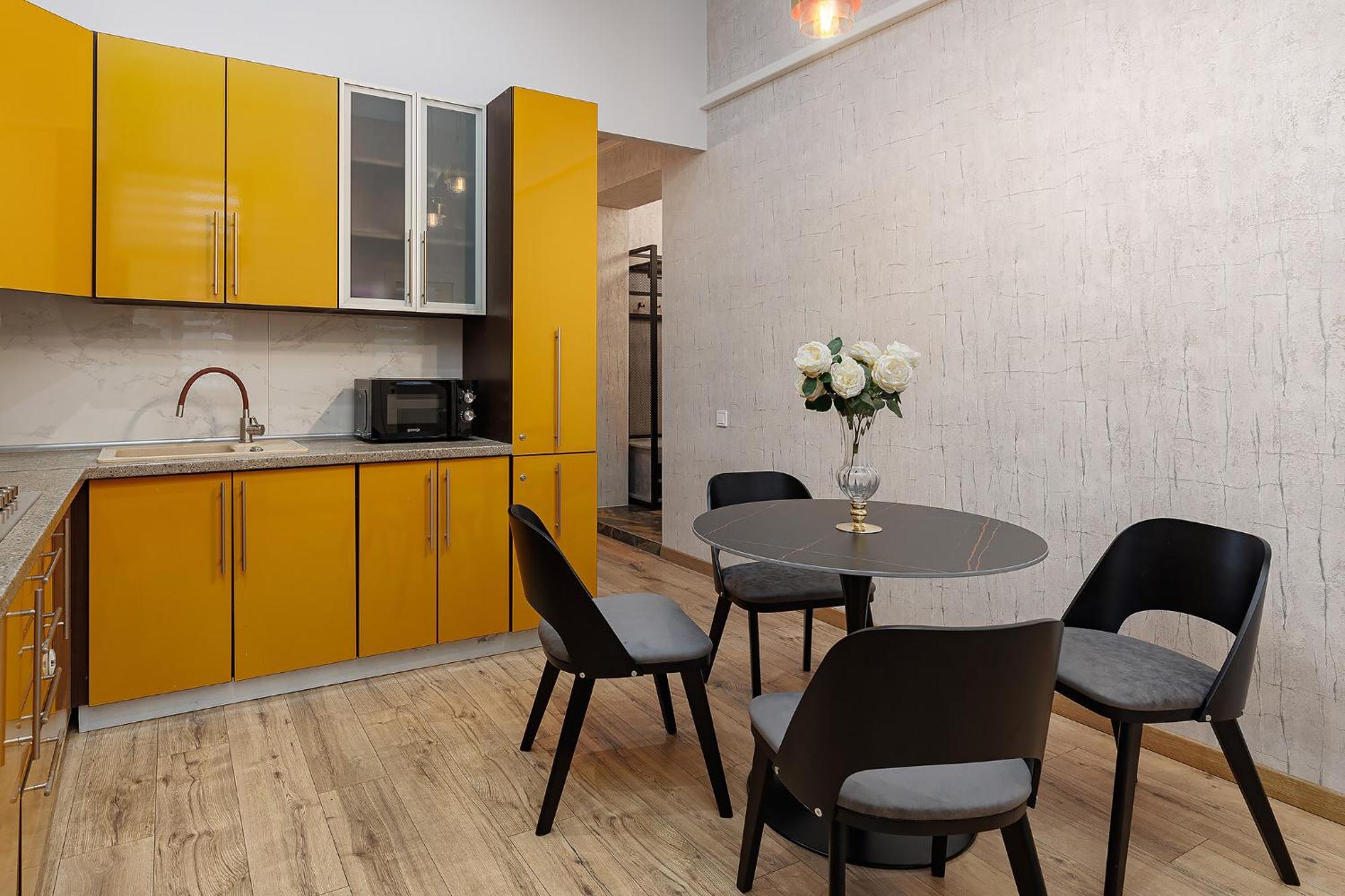 2 - Bedroom Apartments Galicia Leopoli Esterno foto