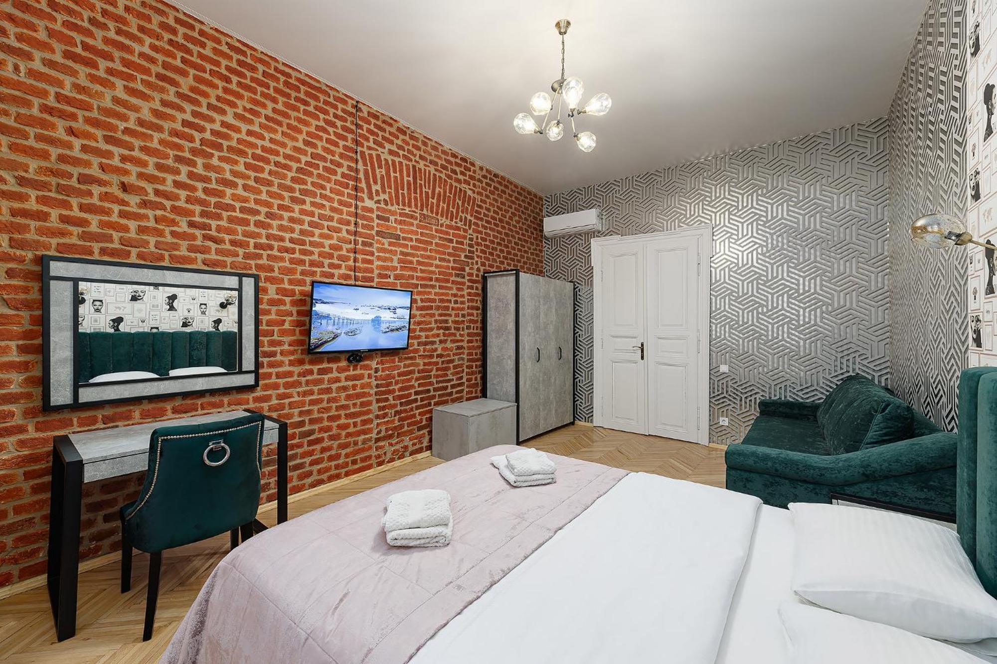 2 - Bedroom Apartments Galicia Leopoli Esterno foto